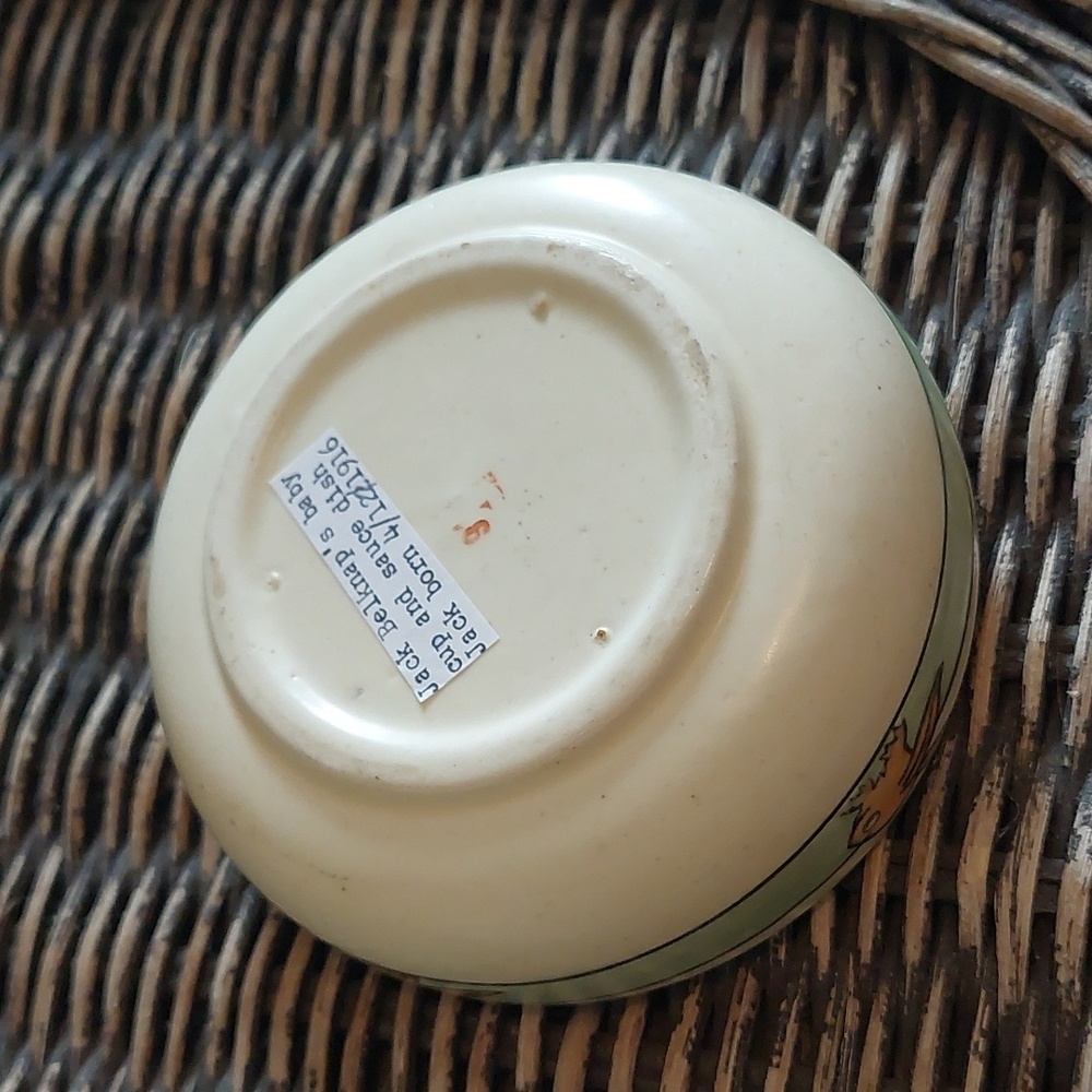 Vintage Bunny Baby Mug & Sauce Dish - Picture 3 of 16